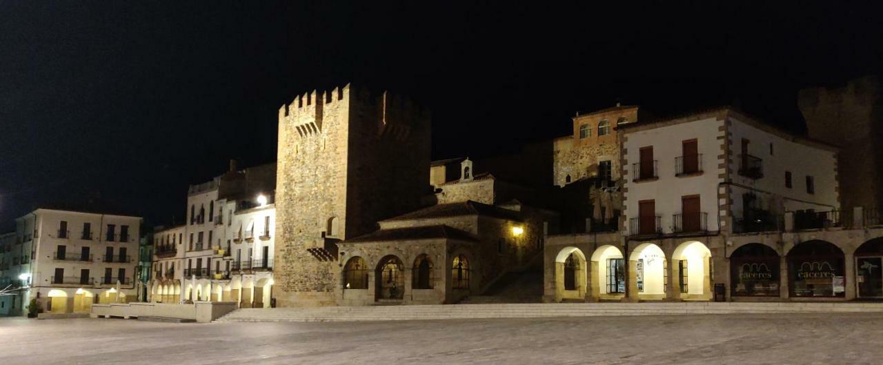 Apartamentos Caceres Turistico Exterior photo